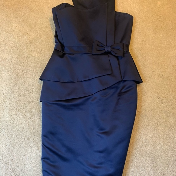 Fancy strapless navy dress - Picture 2 of 12